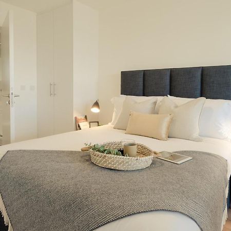 Luxury Apartment Cherrywood Dublin 18 Eksteriør billede
